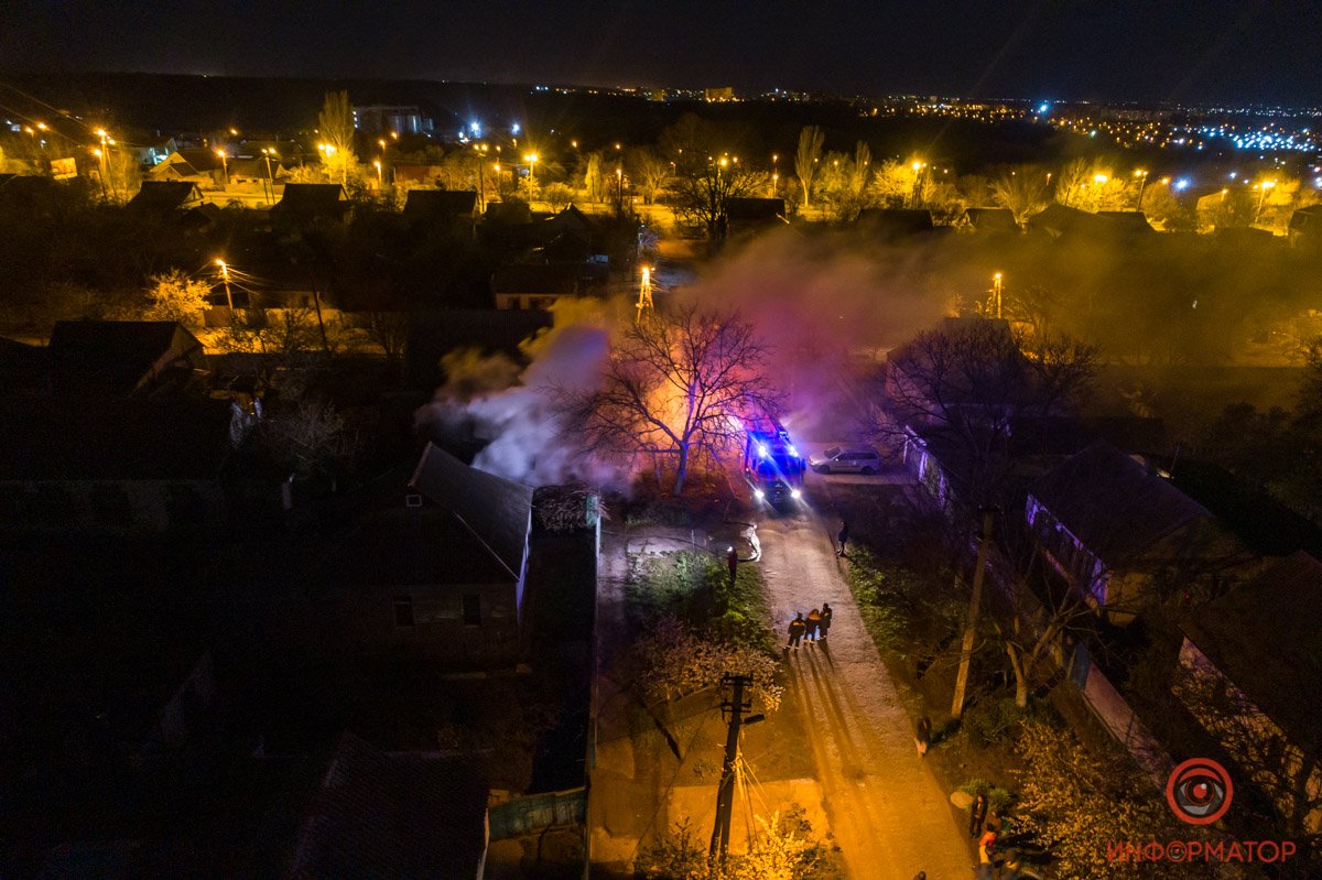 В этом частном секторе сегодня неспокойно В этом частном секторе сегодня неспокойно