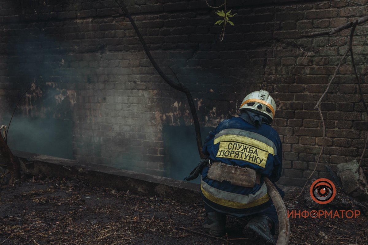 Горело нежилое здание Горело нежилое здание