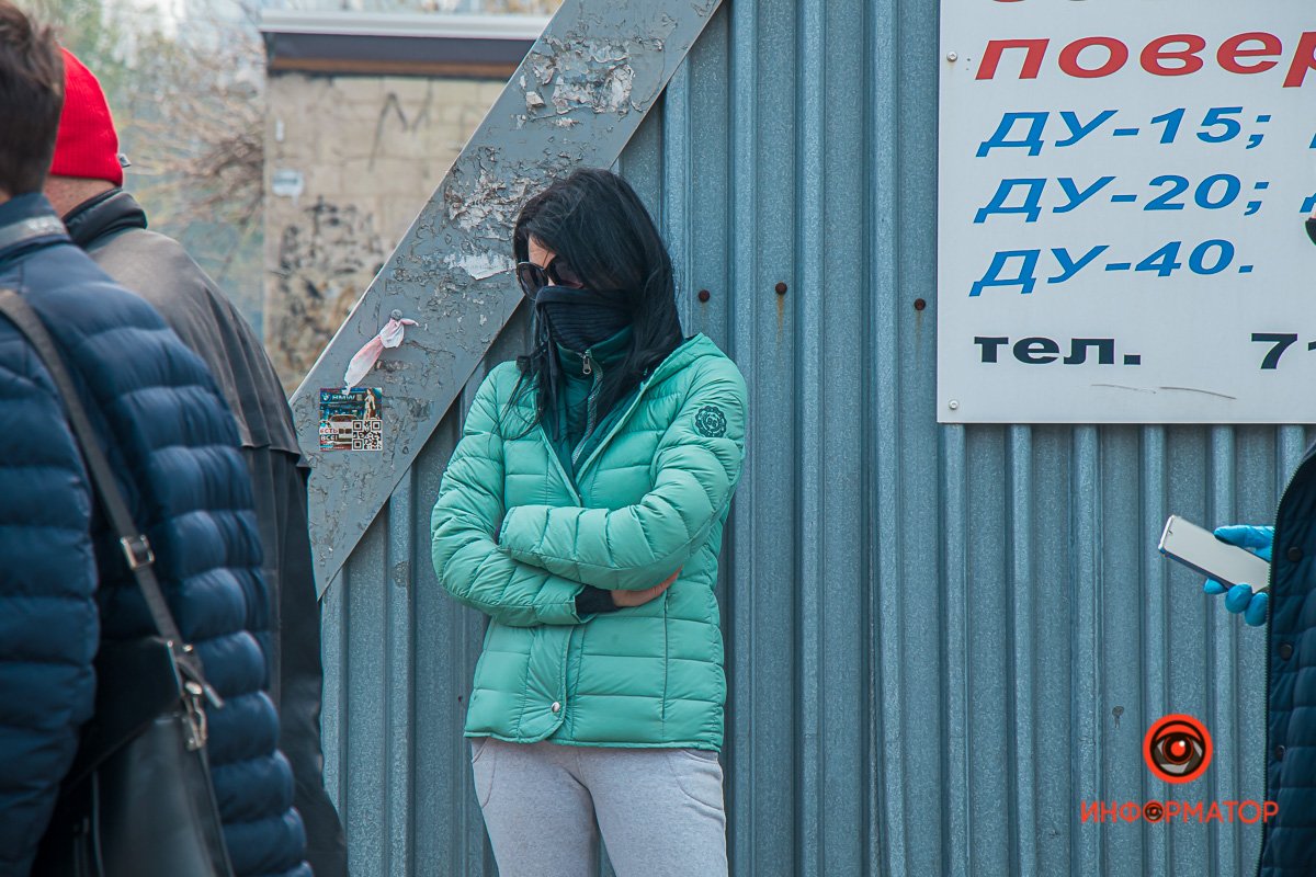 Как хорошо, что масочный режим ввели, даже не нужно целенаправленно прятать лицо