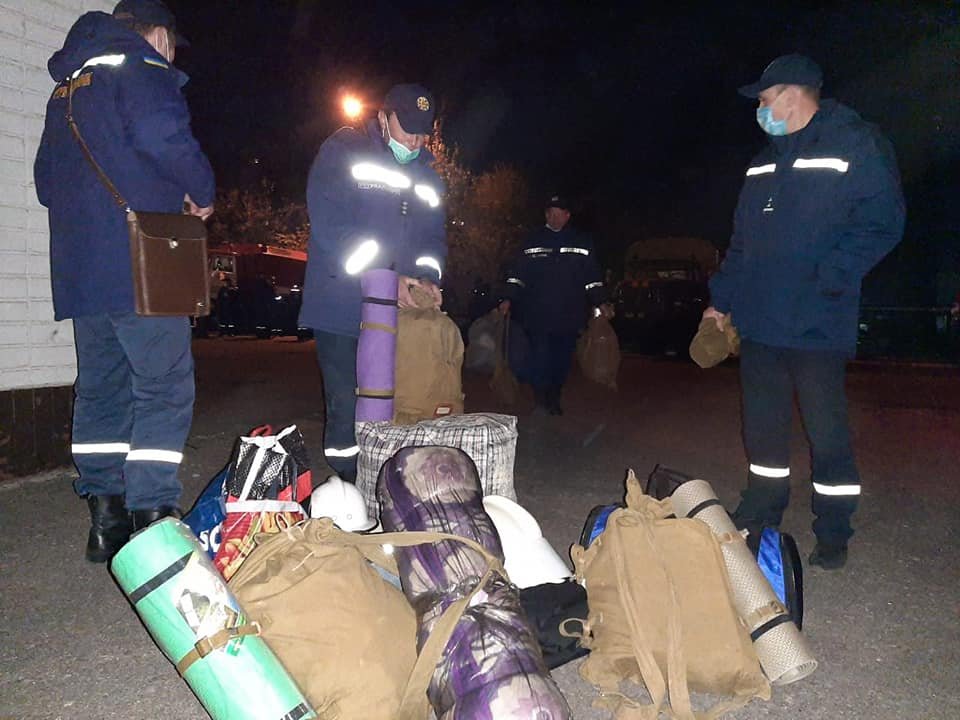 Спасатели отправятся на несколько дней Спасатели отправятся на несколько дней