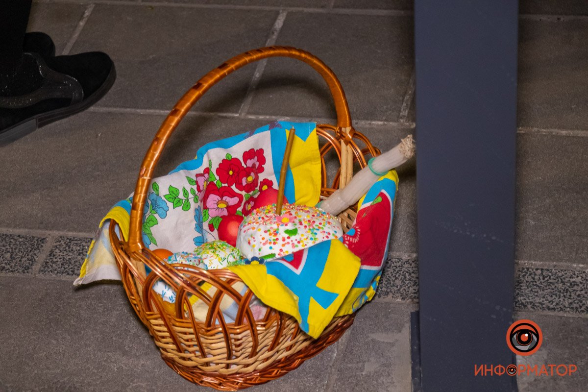 Кто-то пришел с корзинкой