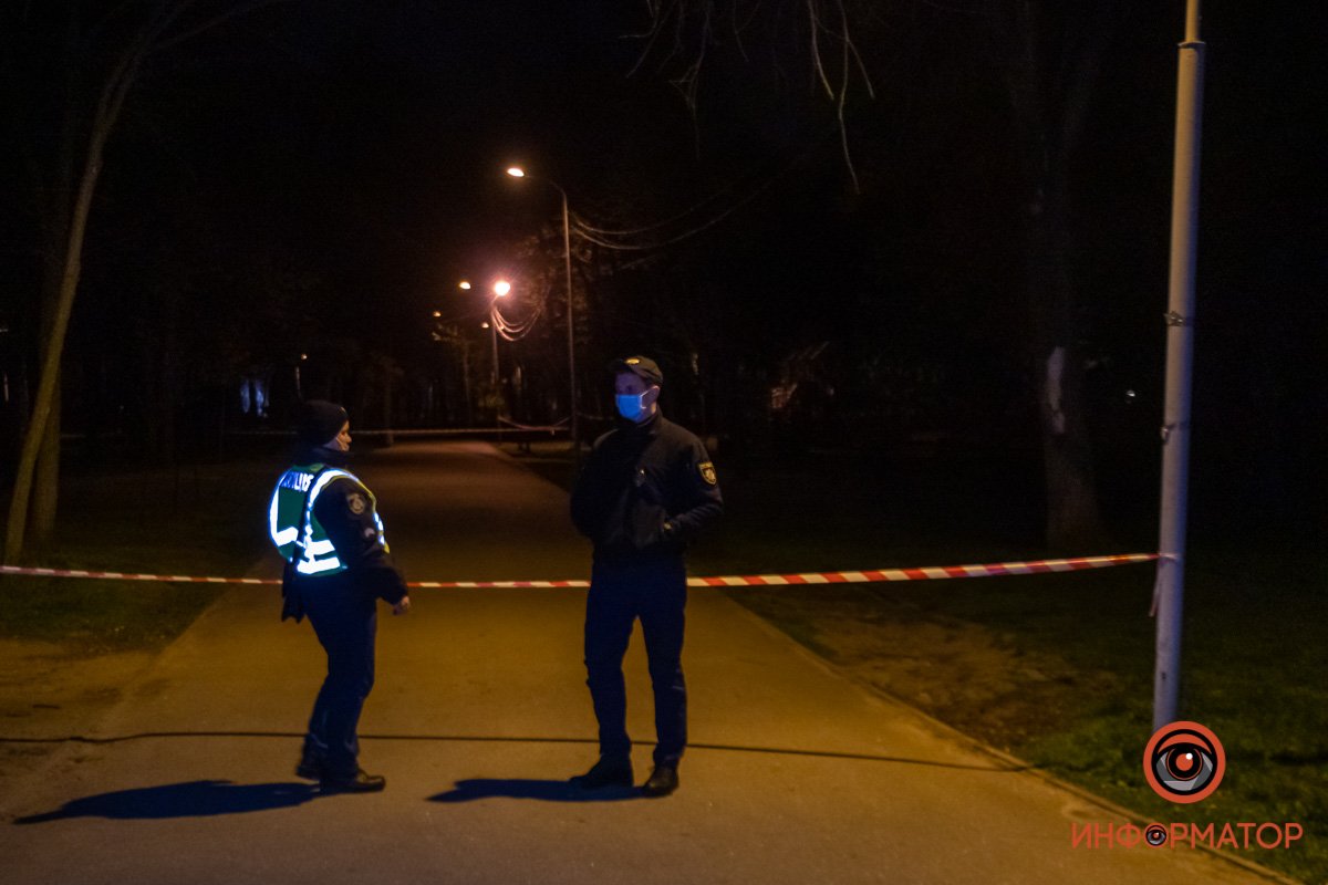 За порядком следят сотрудники полиции