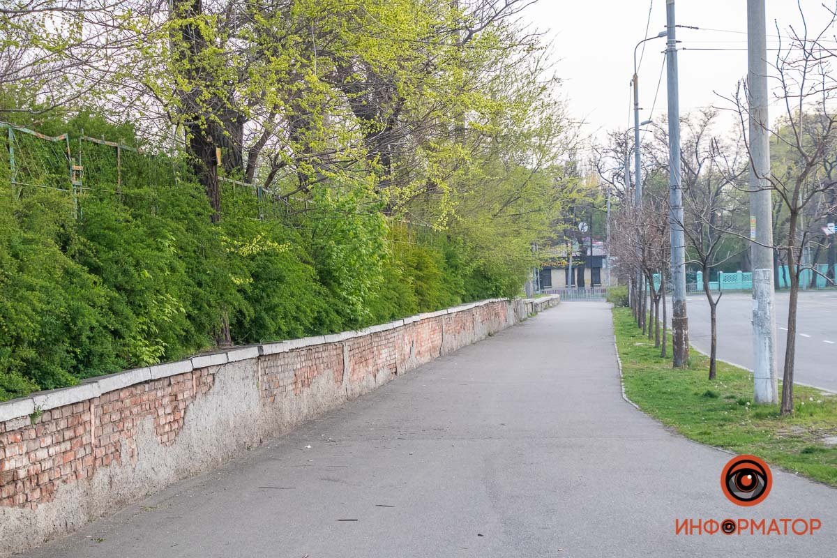 Улицы пустуют