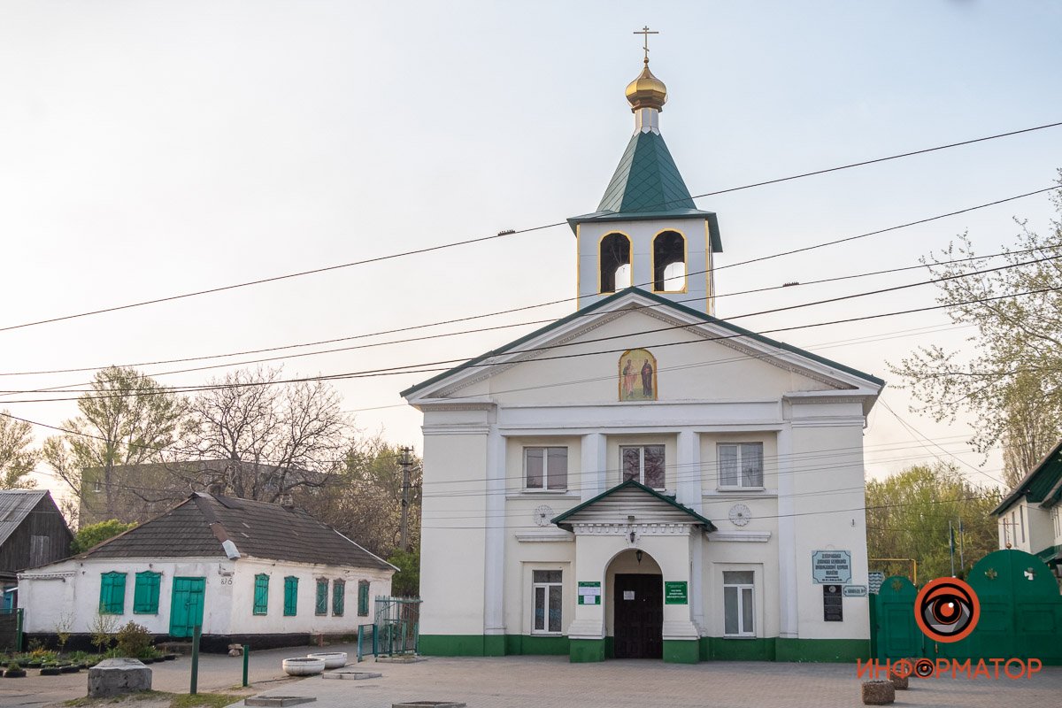 Некоторые храмы и не открывались вовсе