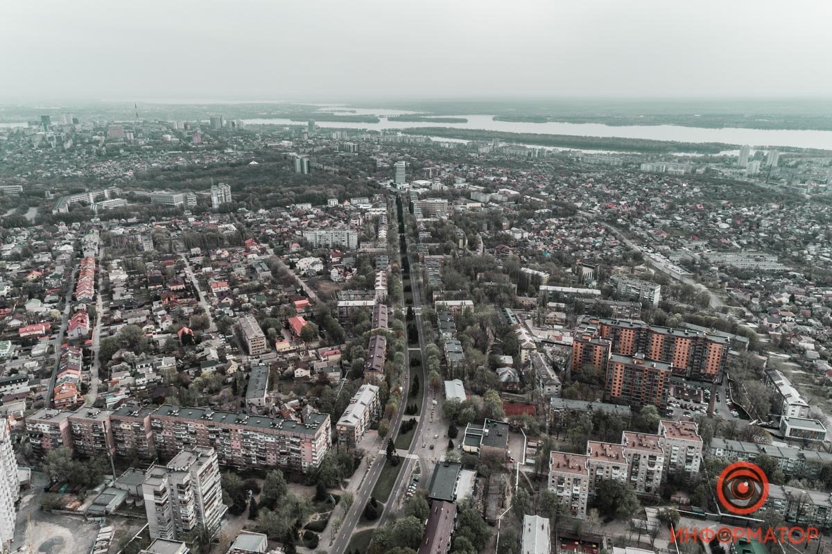Спасибо, что дома: Днепр отсыпается после ночных богослужений 21