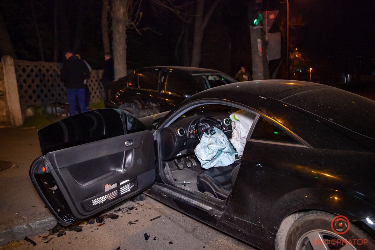 Удар был такой силы, что сработали подушки безопасности