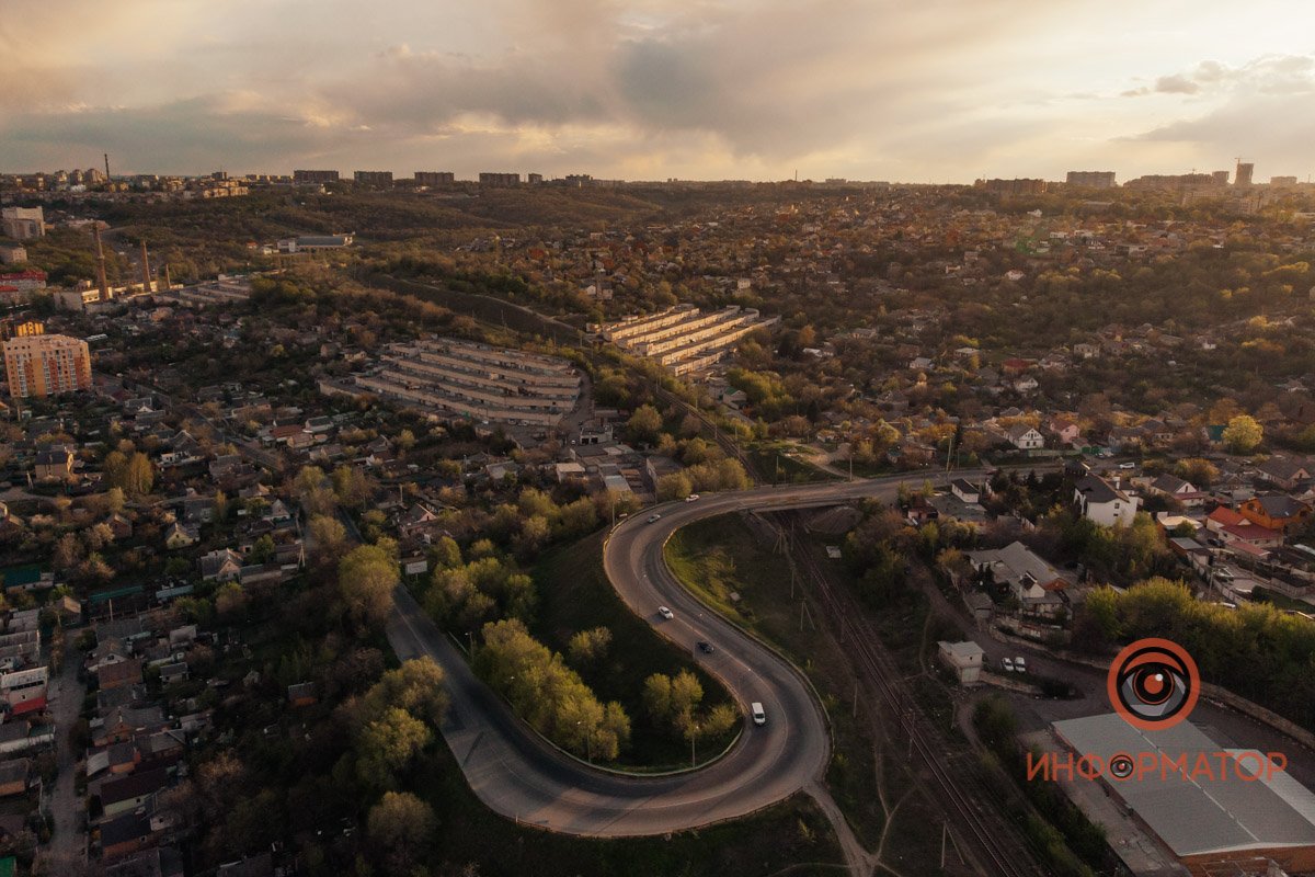 Я смотрю на тебя И не верю своим глазам: