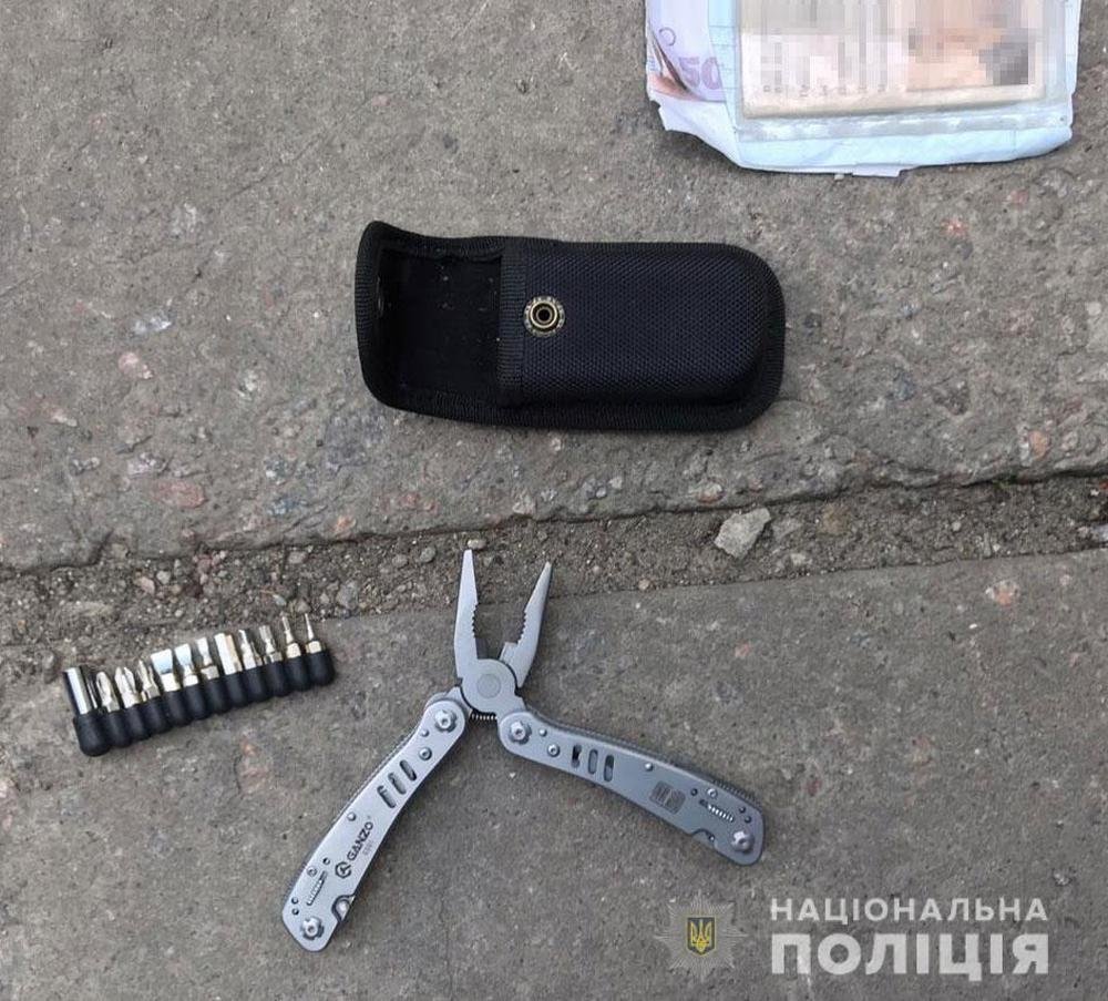 Преступники причастны к серии краж из магазинов и кафе города Преступники причастны к серии краж из магазинов и кафе города