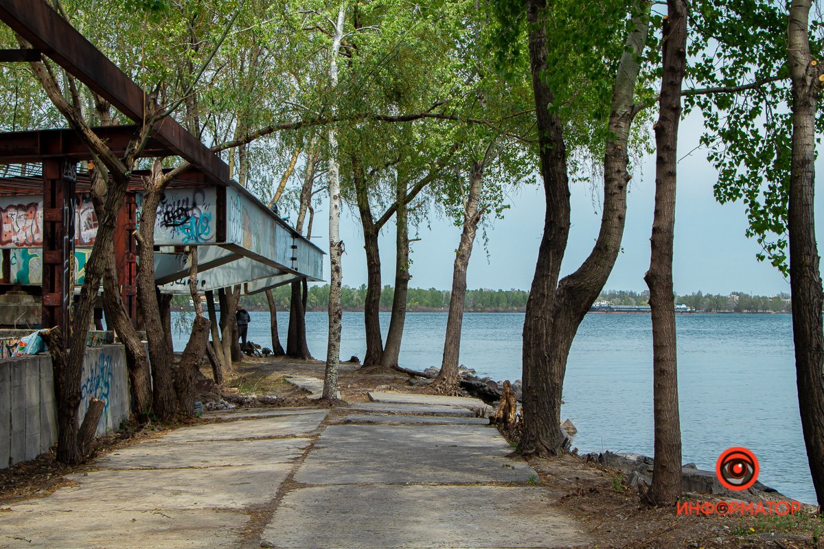 А что вы видите на этом месте?