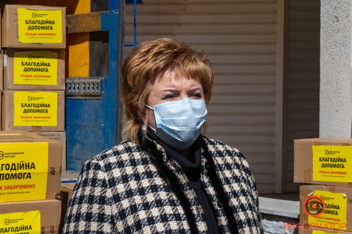 ИНТЕРПАЙП и БФ "Відродження регіону" передали большую партию СИЗ медикам Днепра 2