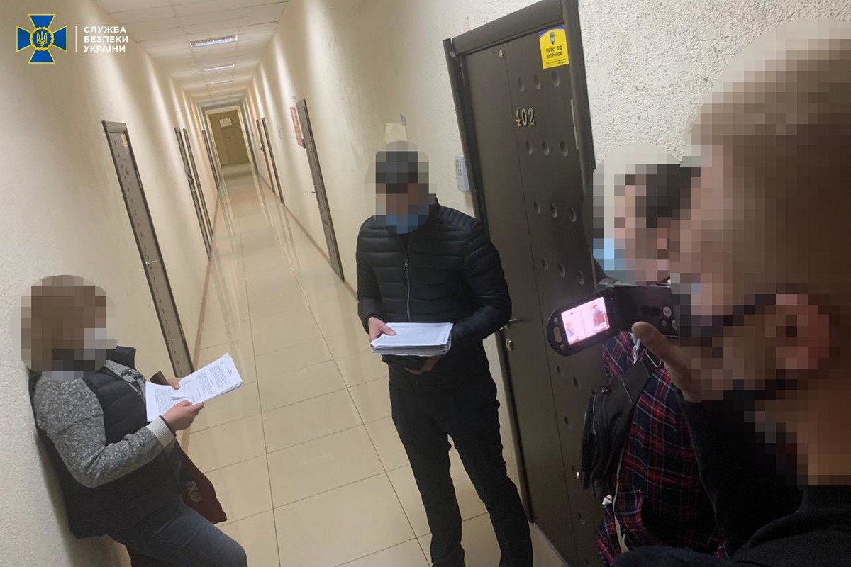 Общая сумма присвоенных средств - не один миллион гривен