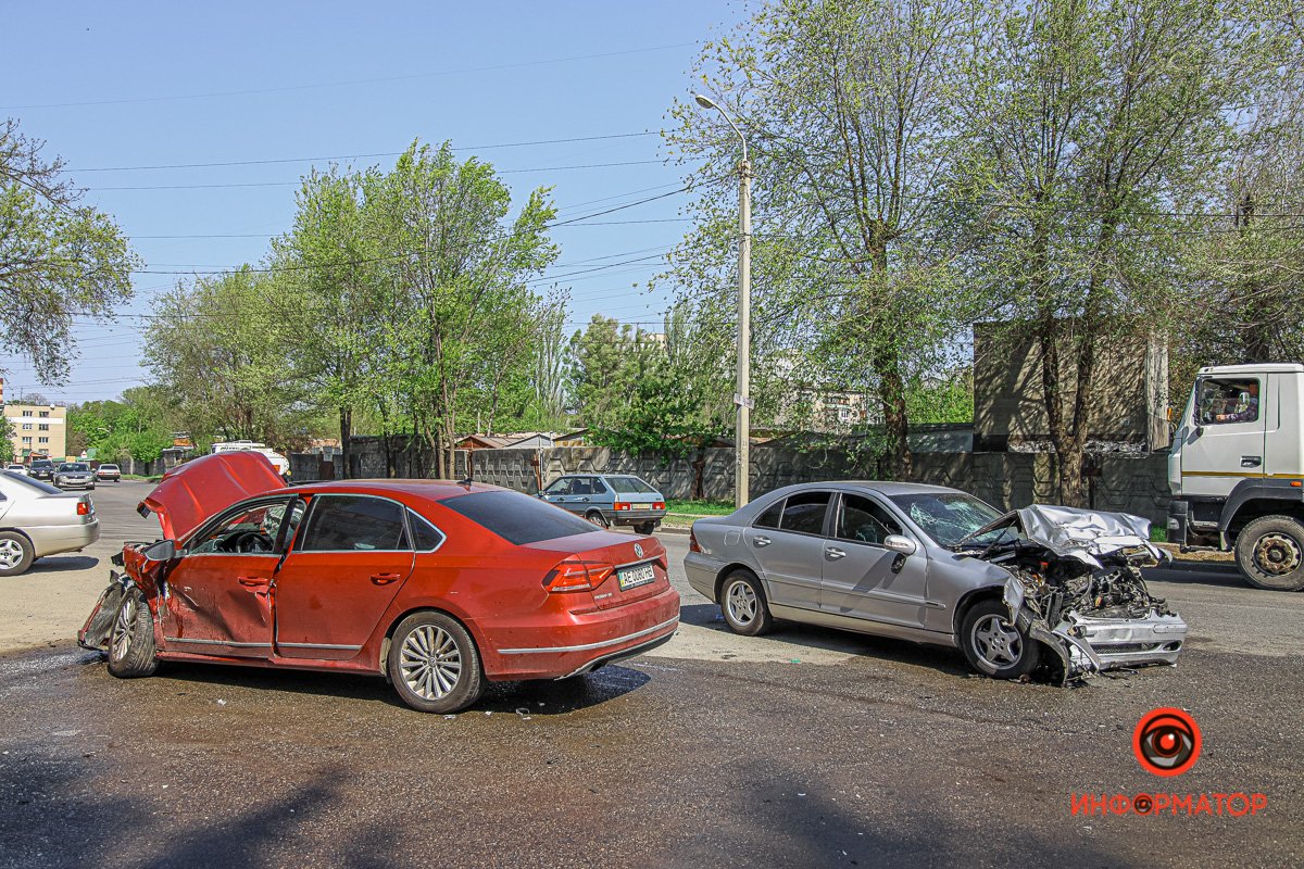 Движение на данном участке ограничено