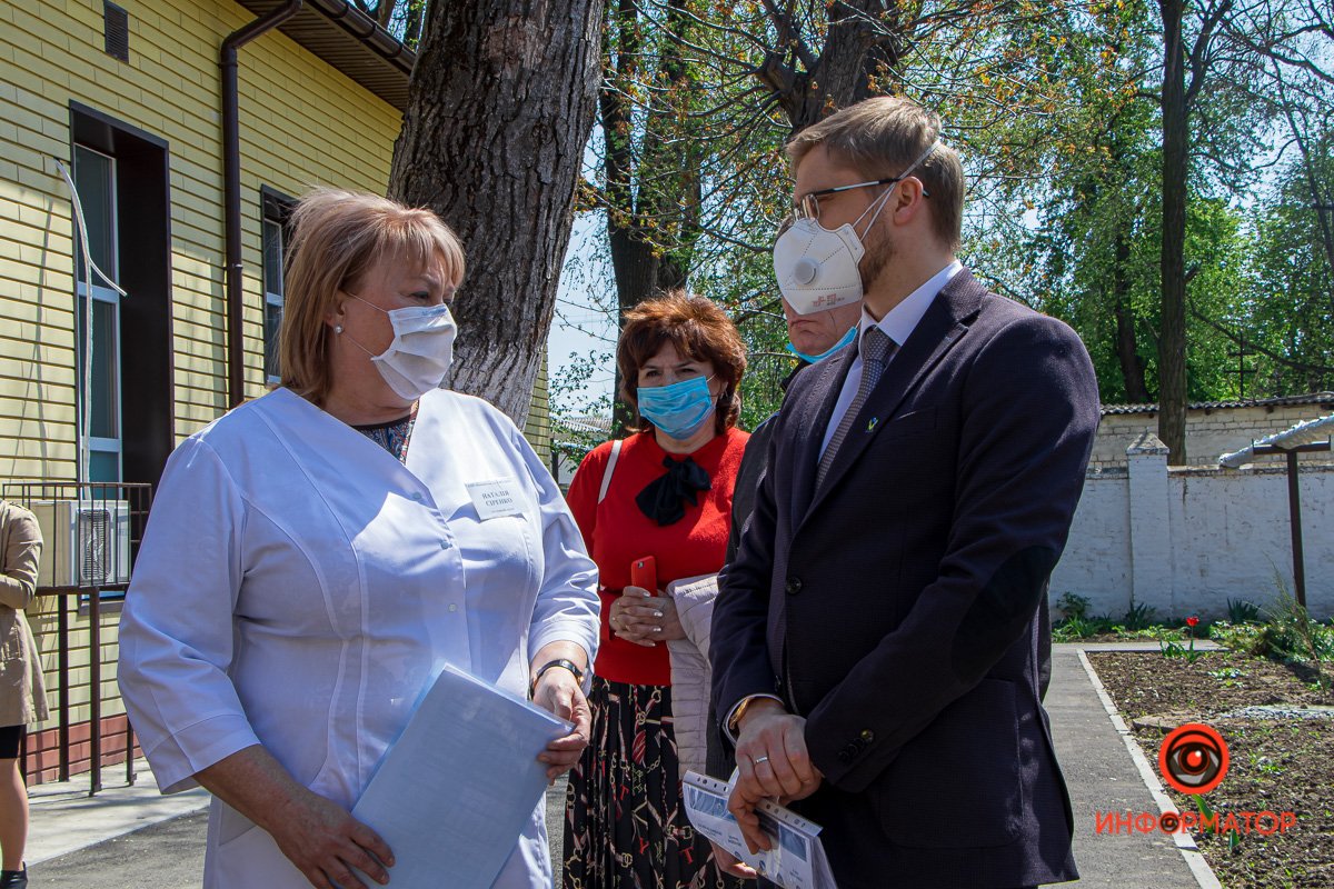 Больницы области получили большую партию гуманитарной помощи от ИНТЕРПАЙП и фонда «Відродження регіону» 3