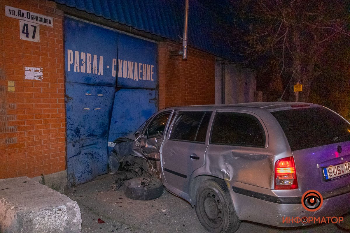 Троих человек госпитализировали Троих человек госпитализировали