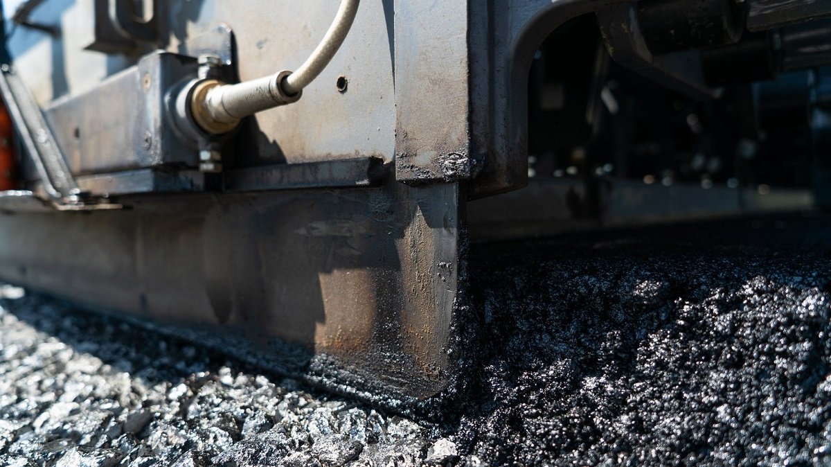 На ремонт и строительство дорог Украины выделили еще 19,3 млрд грн, - Юрий Голик 1