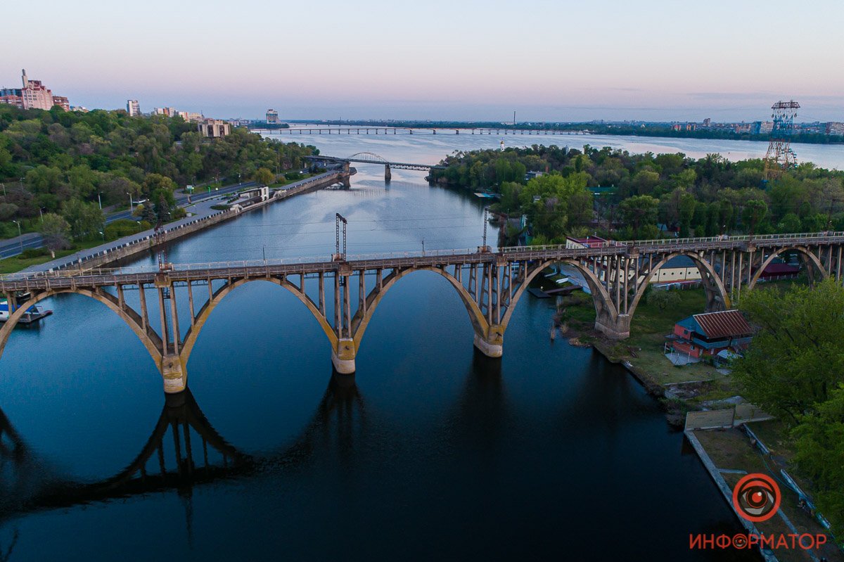 Непохожий на другие мосты Непохожий на другие мосты