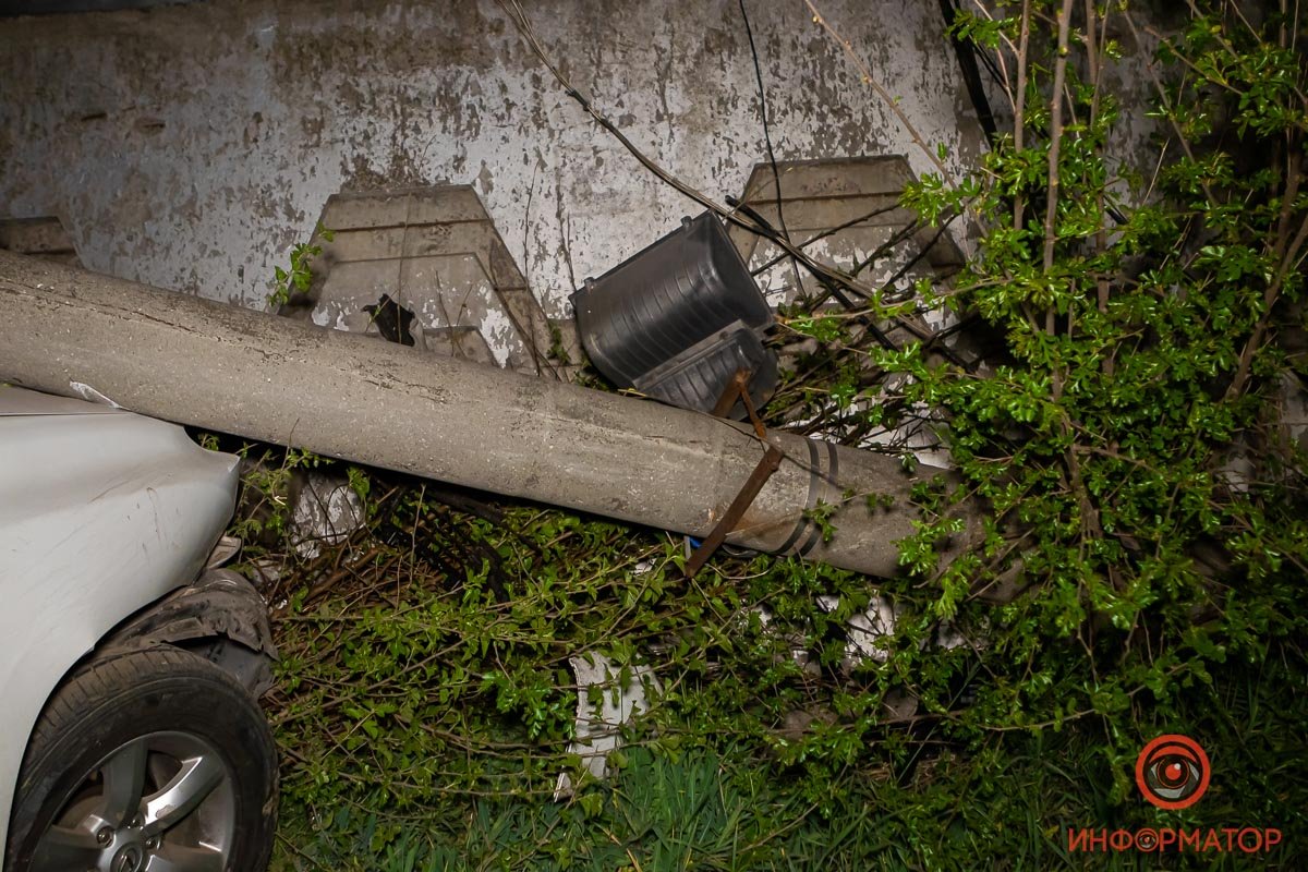 По всей видимости, удар был сильный По всей видимости, удар был сильный