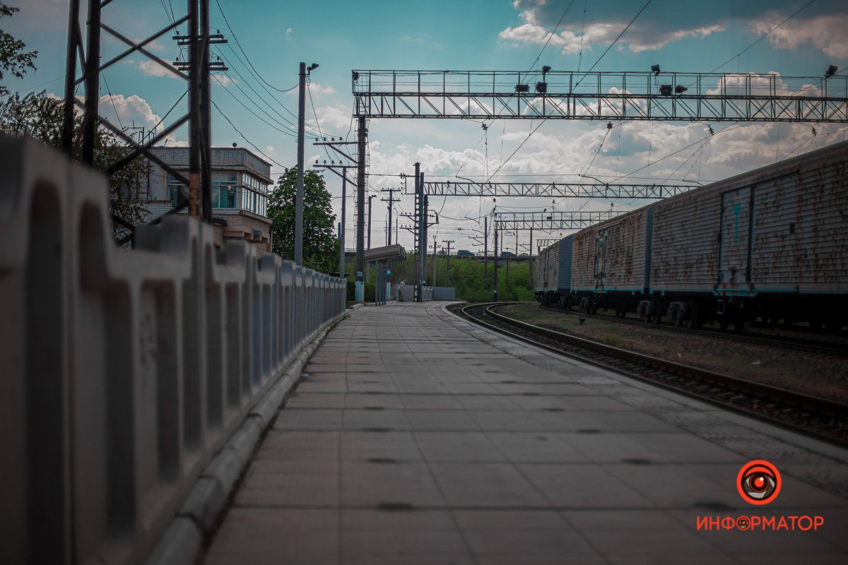 Тут останавливаются множество дачников Тут останавливаются множество дачников