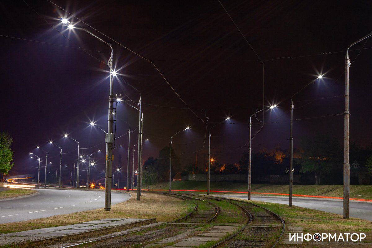 Машины встречаются не часто