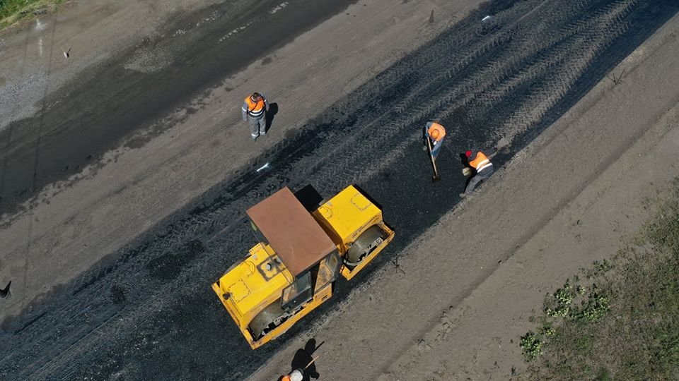 Юрий Голик показал, как идет ремонт трассы Р-73 Никополь-Днепр 7