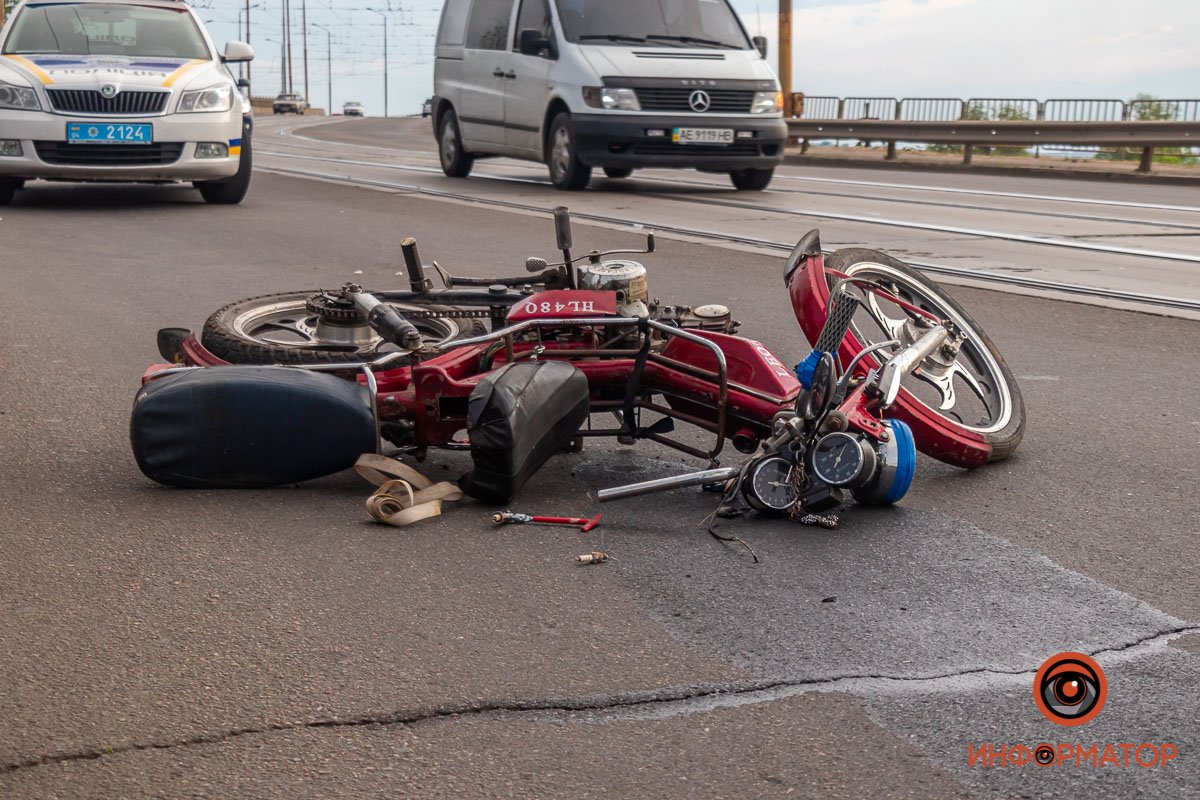 Водитель не справился с управлением на скользкой дороге Водитель не справился с управлением на скользкой дороге