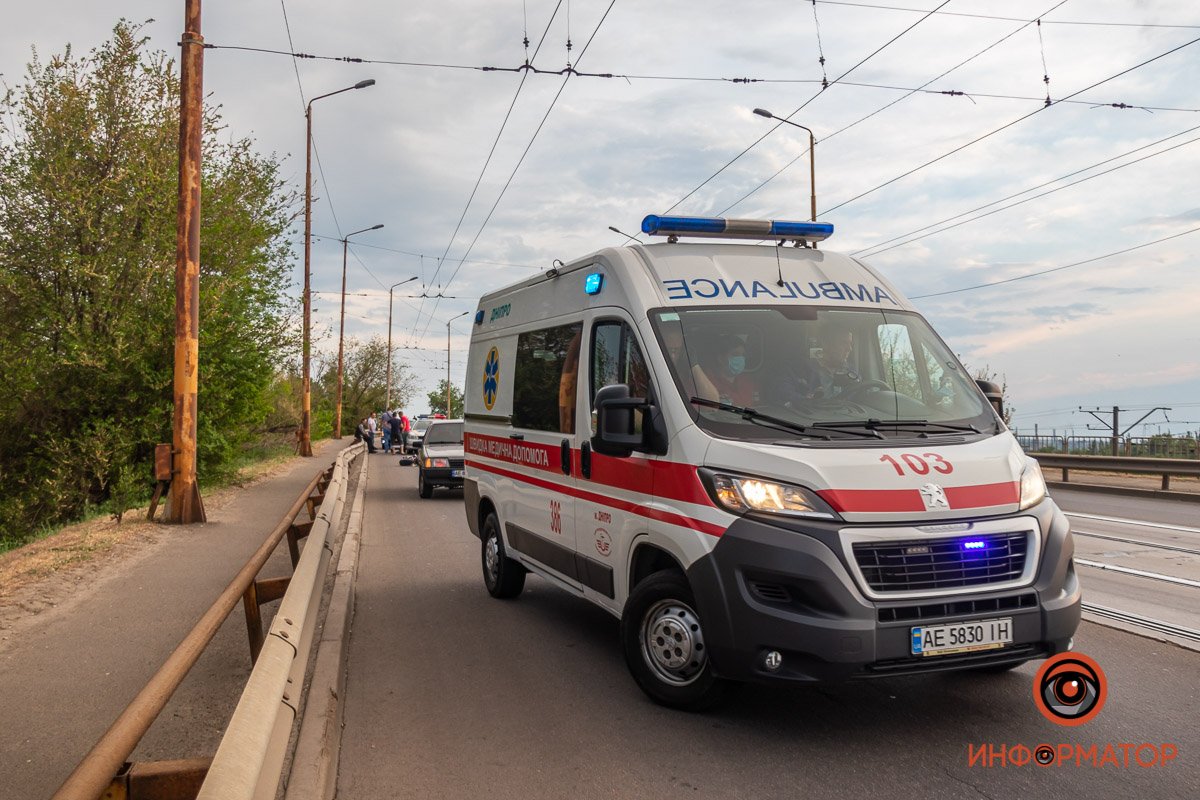 Пострадавшую госпитализировали в городскую больницу № 6 Пострадавшую госпитализировали в городскую больницу № 6