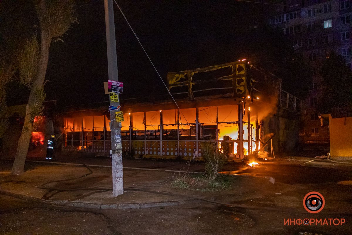 На место оперативно прибыли спасатели На место оперативно прибыли спасатели