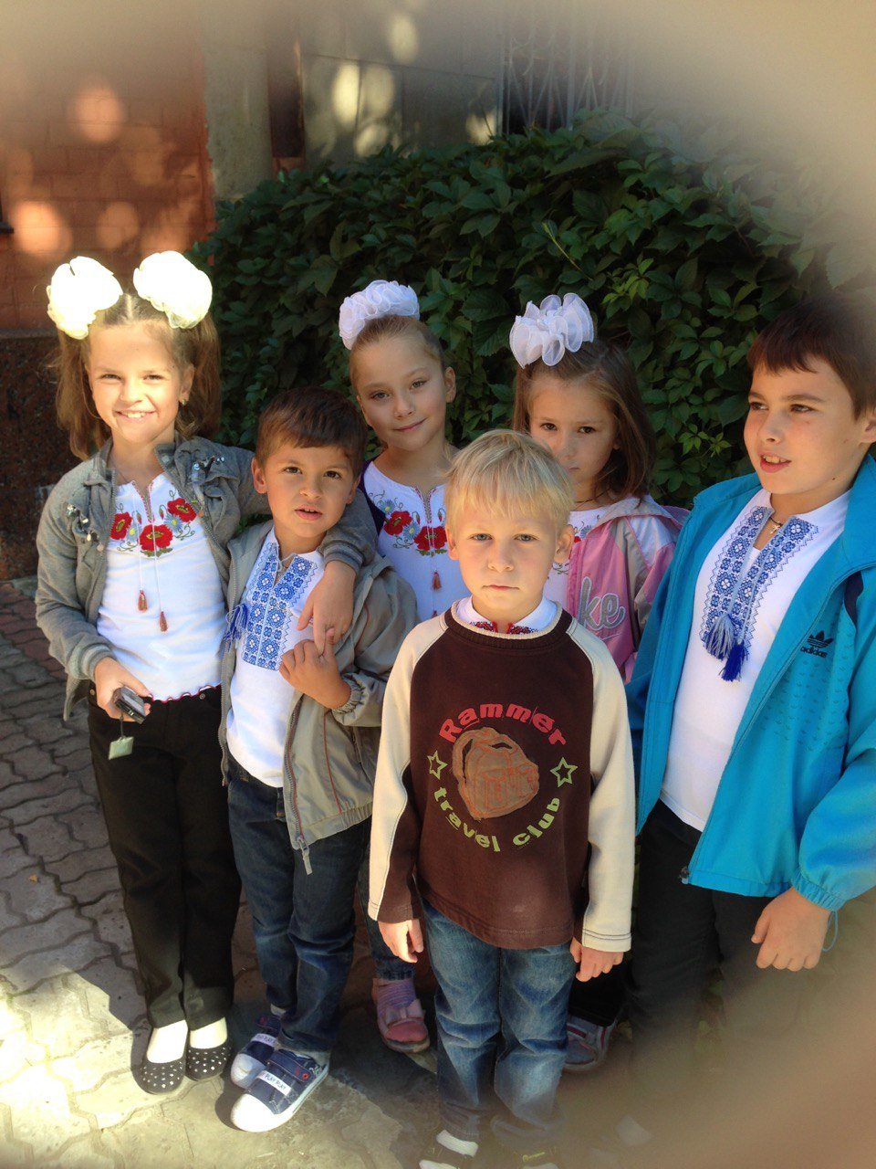 Истории из детства, поздравления и признания: жители Днепра обратились к своим мамам 4