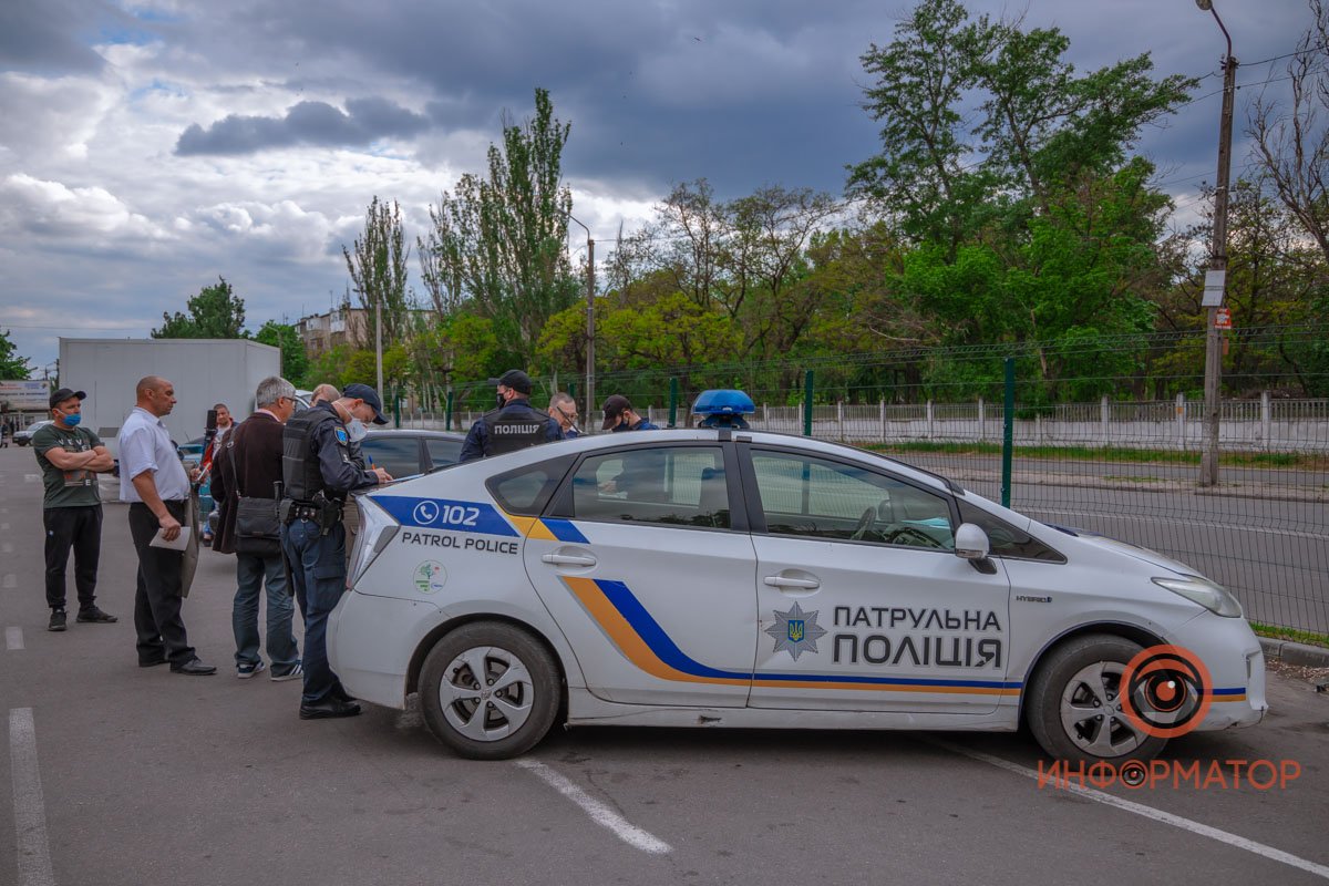К месту вызвали полицию К месту вызвали полицию