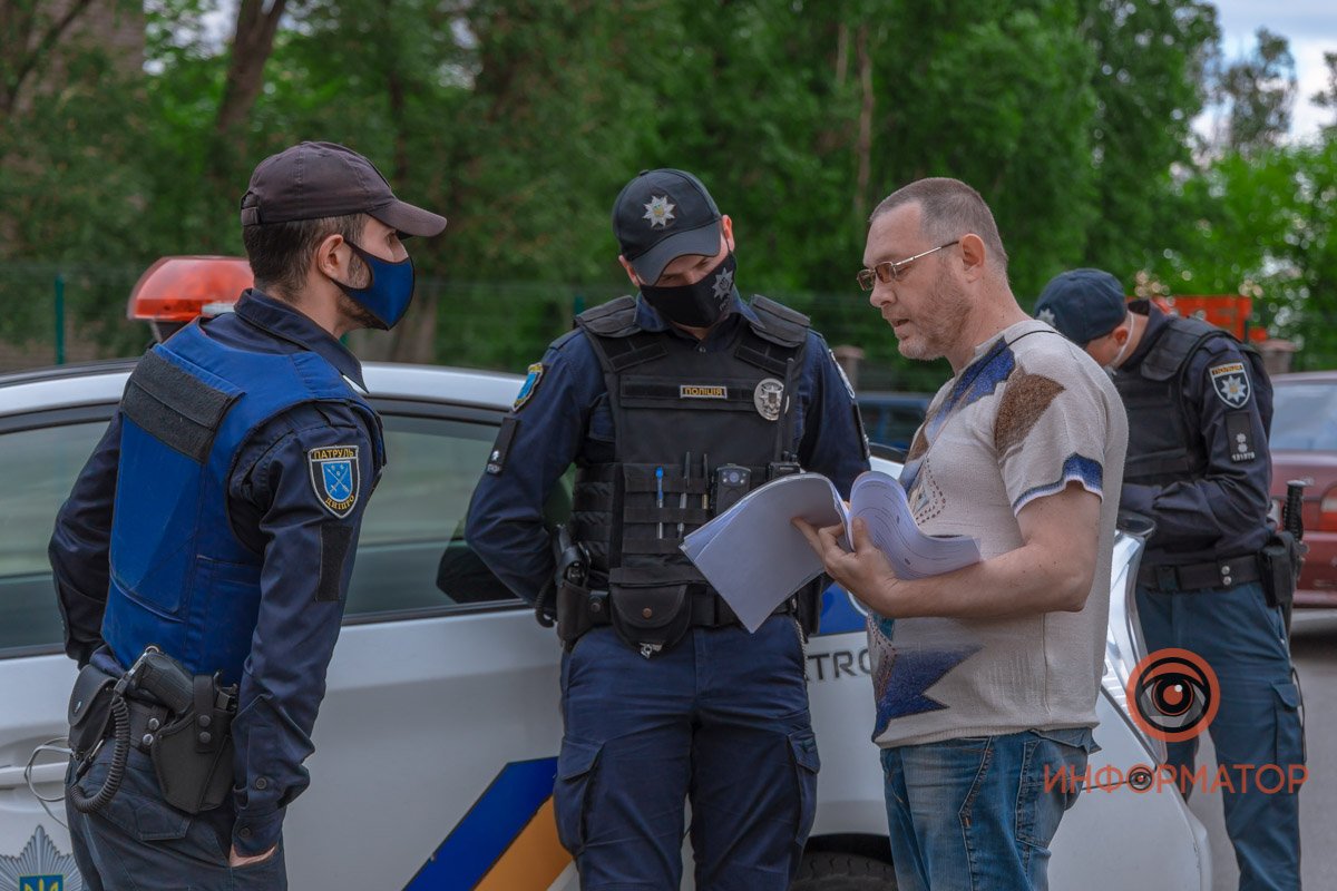 Полицейские задержали "депутата" райсовета  Полицейские задержали "депутата" райсовета