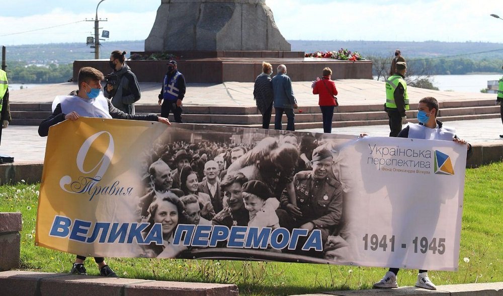 Вилкул в честь 9 Мая организовал в Днепре масштабный автопробег 7