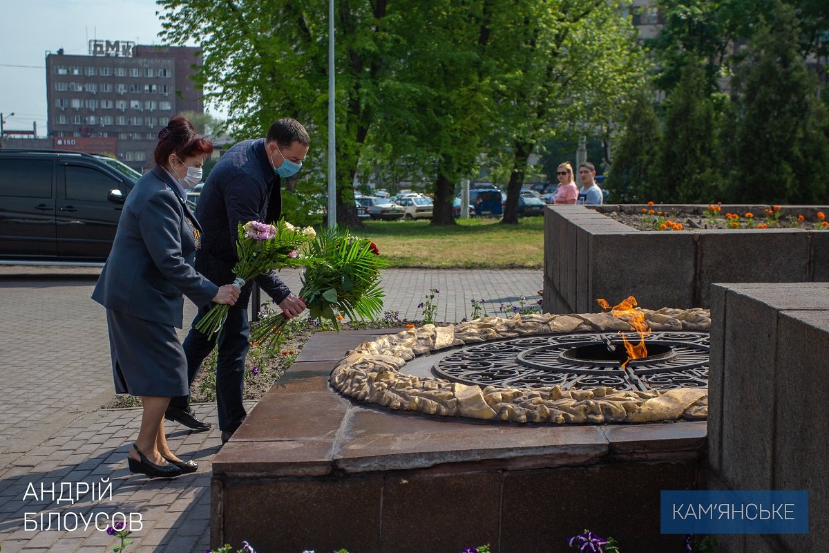 В Каменском почтили память погибших во Второй мировой войне 2