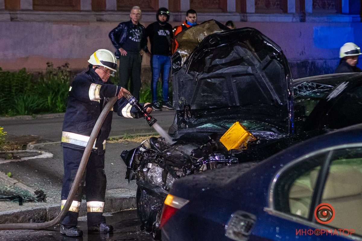 На место вызвали спасателей