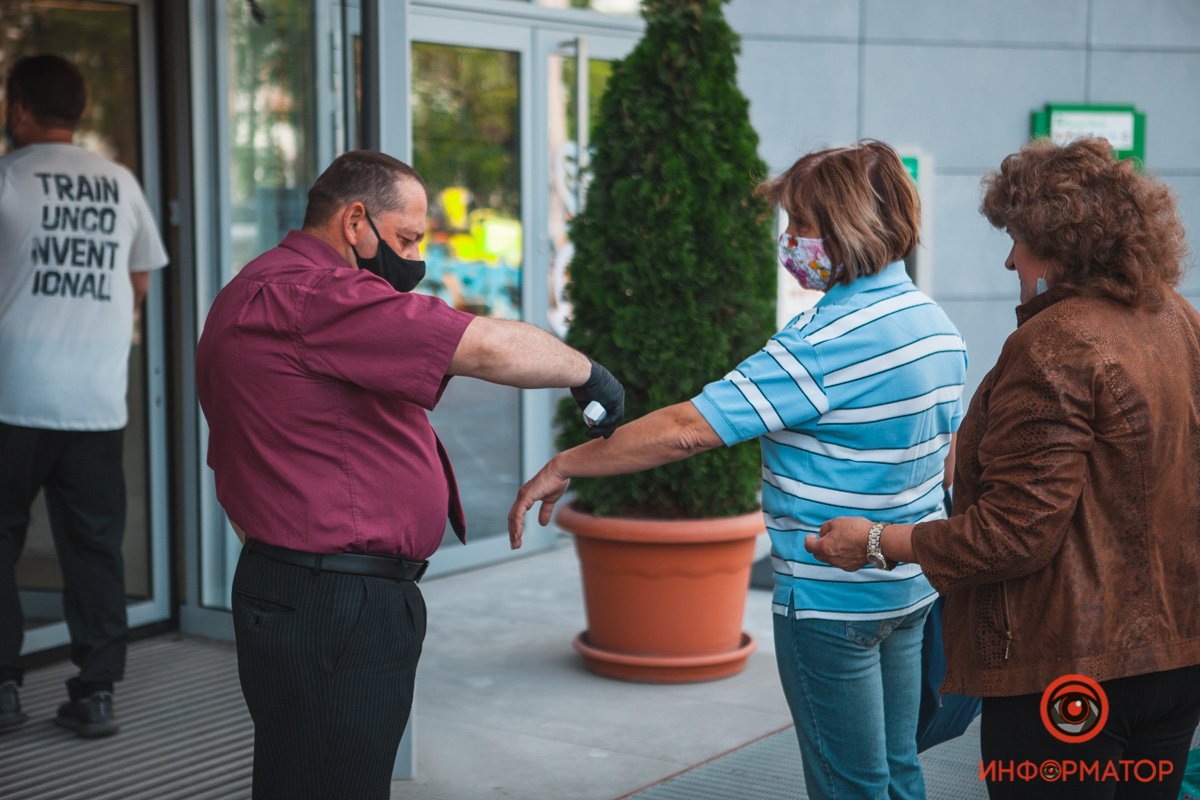 В других ТЦ не проверяют