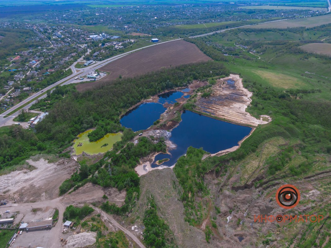 Зеленые и черные озера Зеленые и черные озера