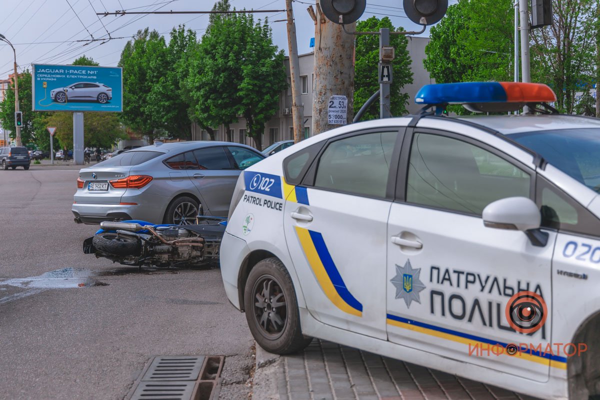 ДТП случилось на Запорожском шоссе перед пересечением с улицей Шинной ДТП случилось на Запорожском шоссе перед пересечением с улицей Шинной