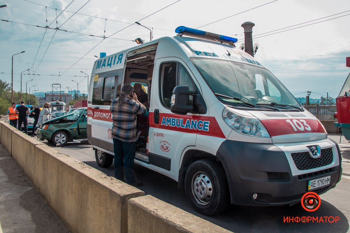 Мужчину госпитализировали в 4-ю больницу Мужчину госпитализировали в 4-ю больницу