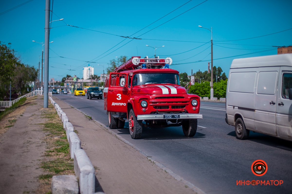 Спустя несколько минут на месте были спасатели Спустя несколько минут на месте были спасатели
