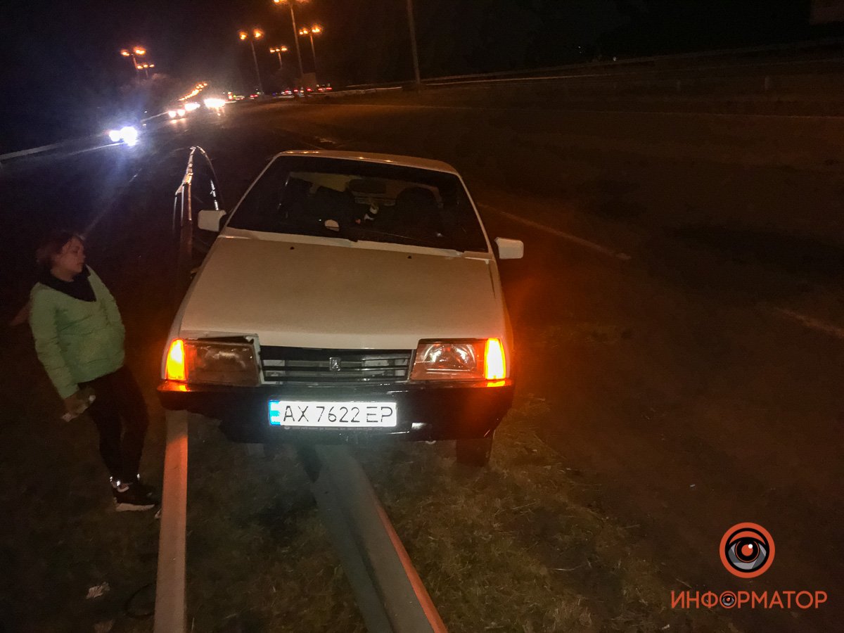 Авария произошла у развилки Новомосковск-Магдалиновка