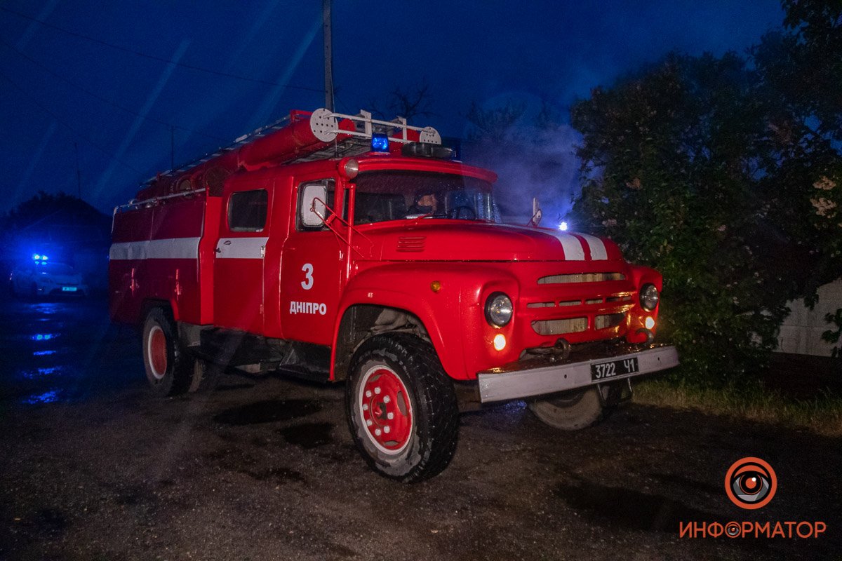 С возгоранием боролись сотрудники 3-ей пожарно-спасательной части