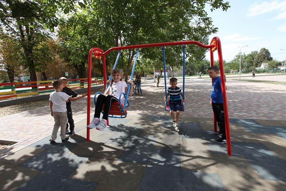 Школа на Днепропетровщине лишила проверяющих дара речи, - Юрий Голик 5