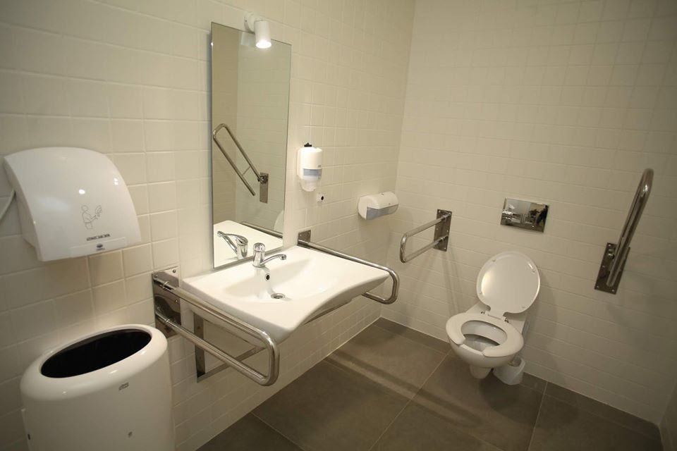 Школа на Днепропетровщине лишила проверяющих дара речи, - Юрий Голик 13