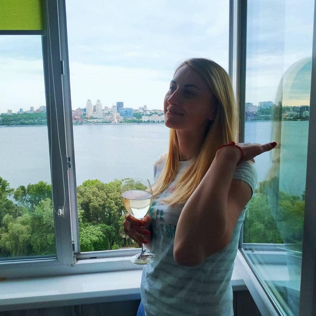 Днепр в масках: ТОП фото жителей Днепра из Instagram 13