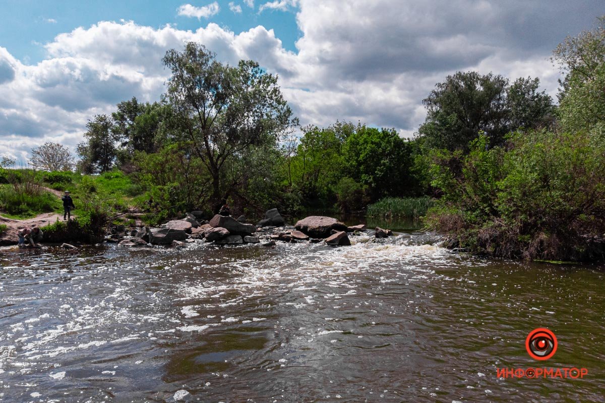 Сюда съезжаются на отдых со всей округи
