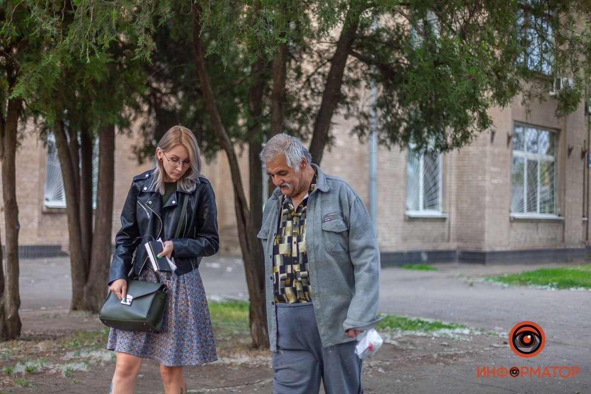 Гангрена и ампутация пальцев: жители Днепра помогли 60-летнему мужчине начать лечение 2