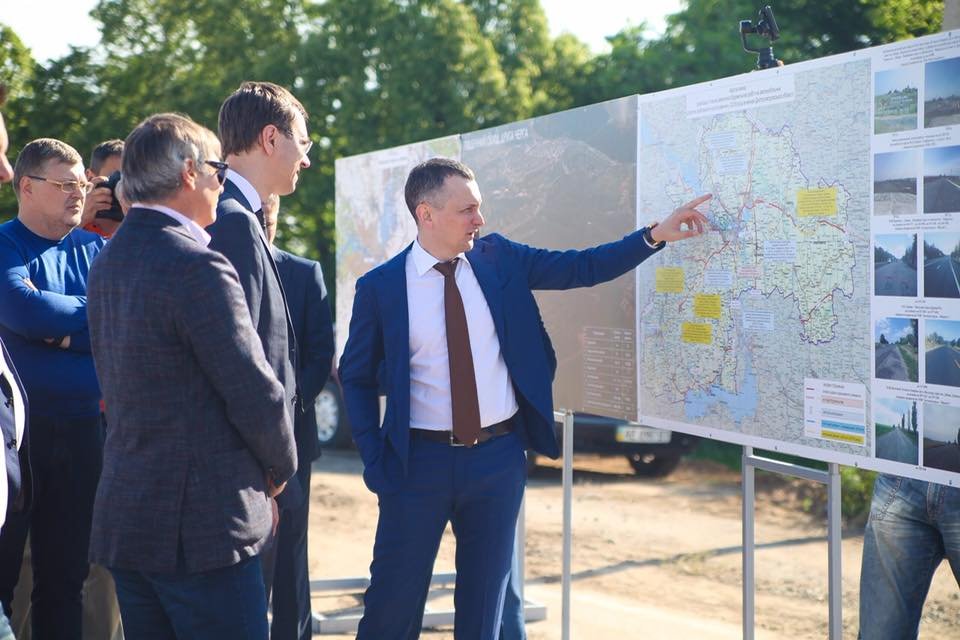 В этом году объездная дорога вокруг Днепра будет достроена, - Юрий Голик 2