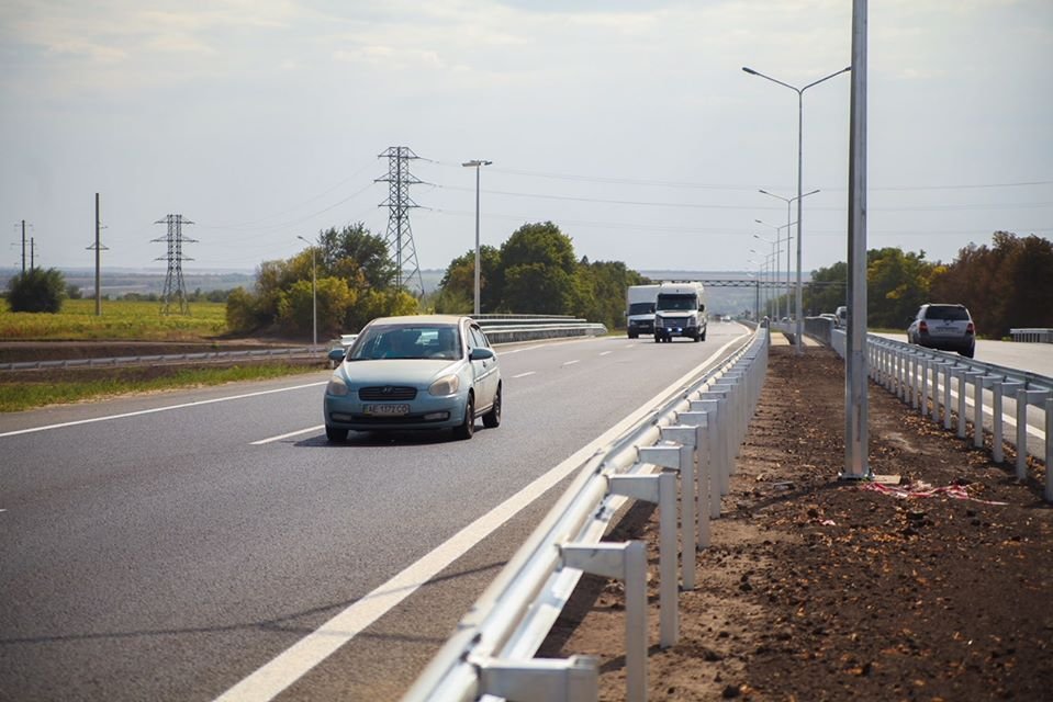 В этом году объездная дорога вокруг Днепра будет достроена, - Юрий Голик 8