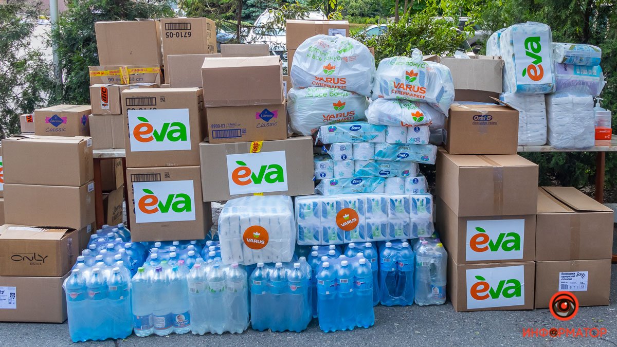 VARUS и EVA передали благотворительную помощь акушерскому отделению больницы Мечникова в Днепре 1