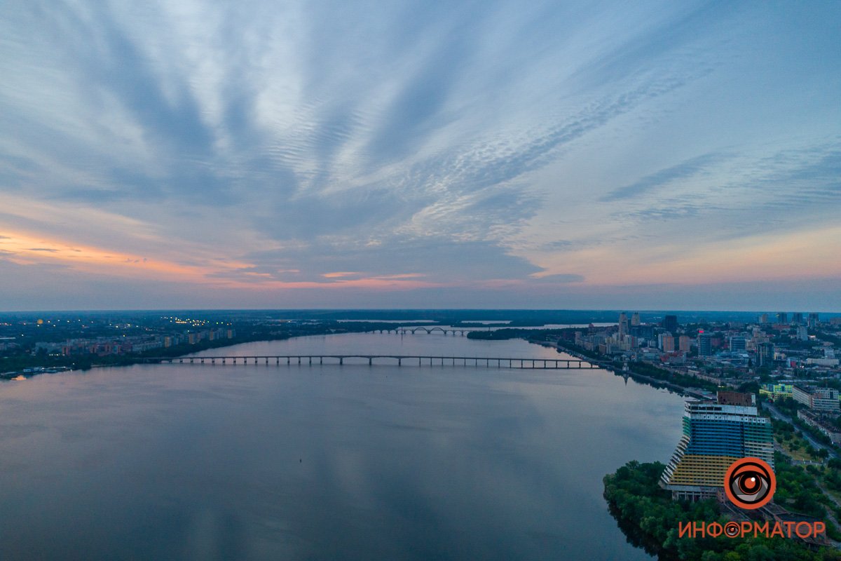 Куда-то спешат Куда-то спешат