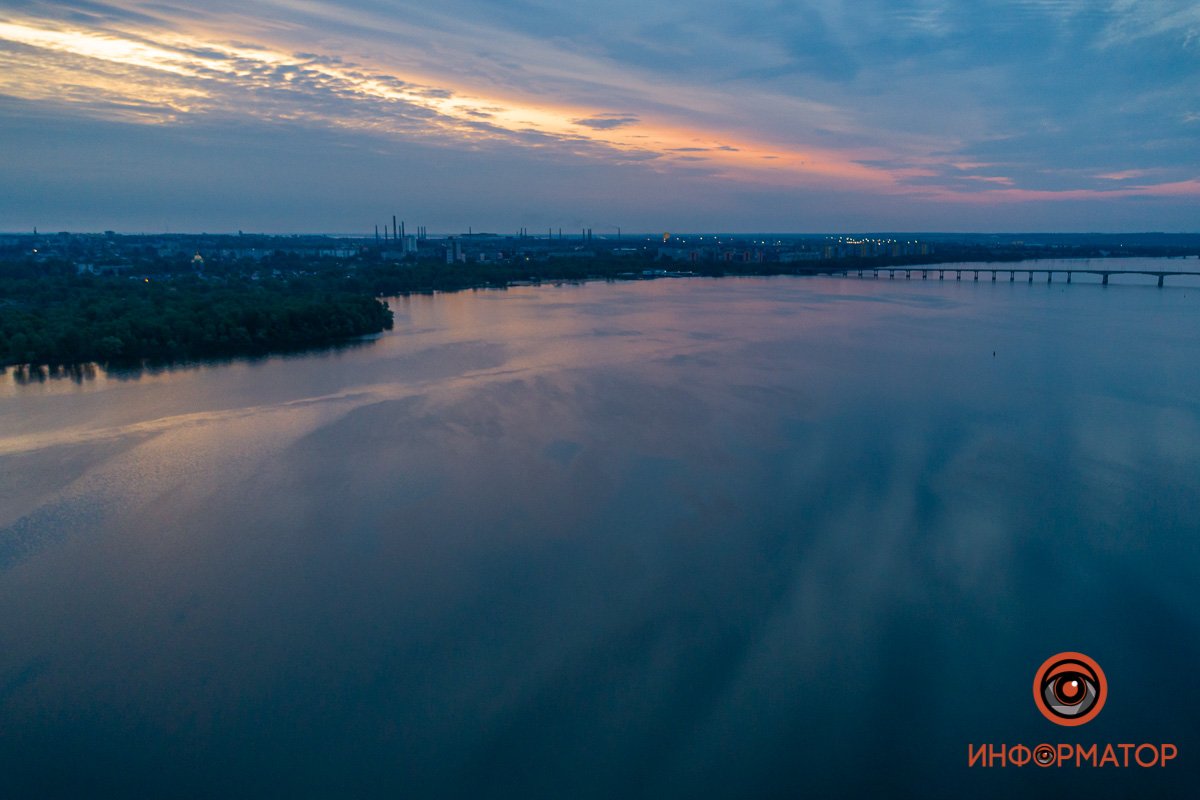Вливание персикового Вливание персикового